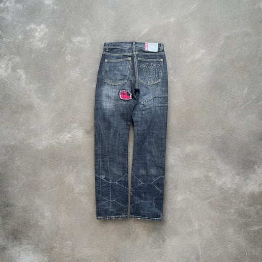 FW2007 Supreme x Neighborhood Distressed Selvedge Denim (28)